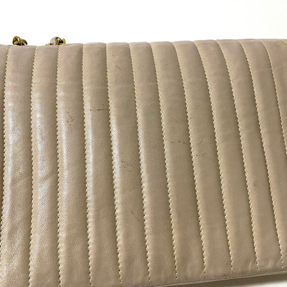 Chanel Medium Flap Bag Classic Vintage 2.55 Cream Handbag Vertical Quilted - Picture 15 of 16